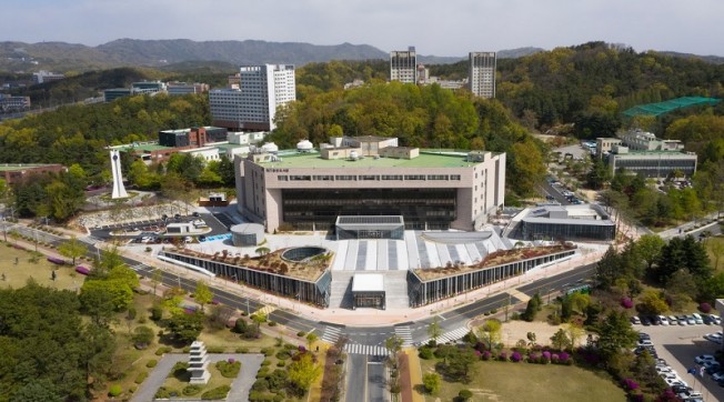 Trường đại học ChungNam Tuyển Sinh du học Hàn Quốc 2023