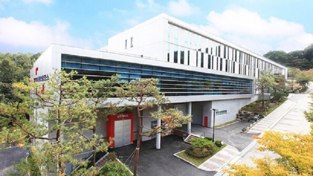 Học Viện Truyền thông và nghệ thuật Dong Ah