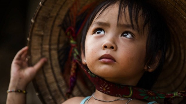 Câu chuyện cảm động về người đàn ông Hàn Quốc giúp đỡ trẻ em nghèo Việt Nam