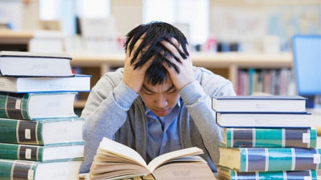 Những khó khăn du học sinh thường gặp phải khi đi du học