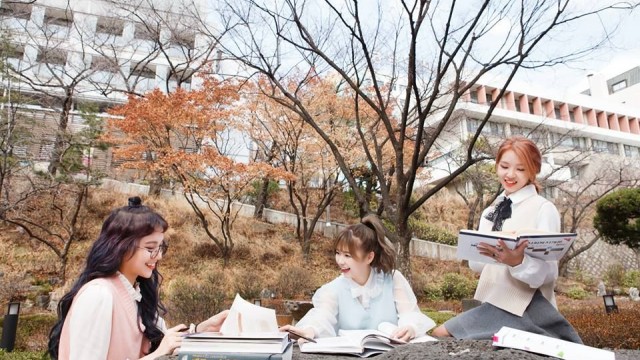TOP 5 TRƯỜNG ĐÀO TẠO NỮ SINH TẠI HÀN QUỐC