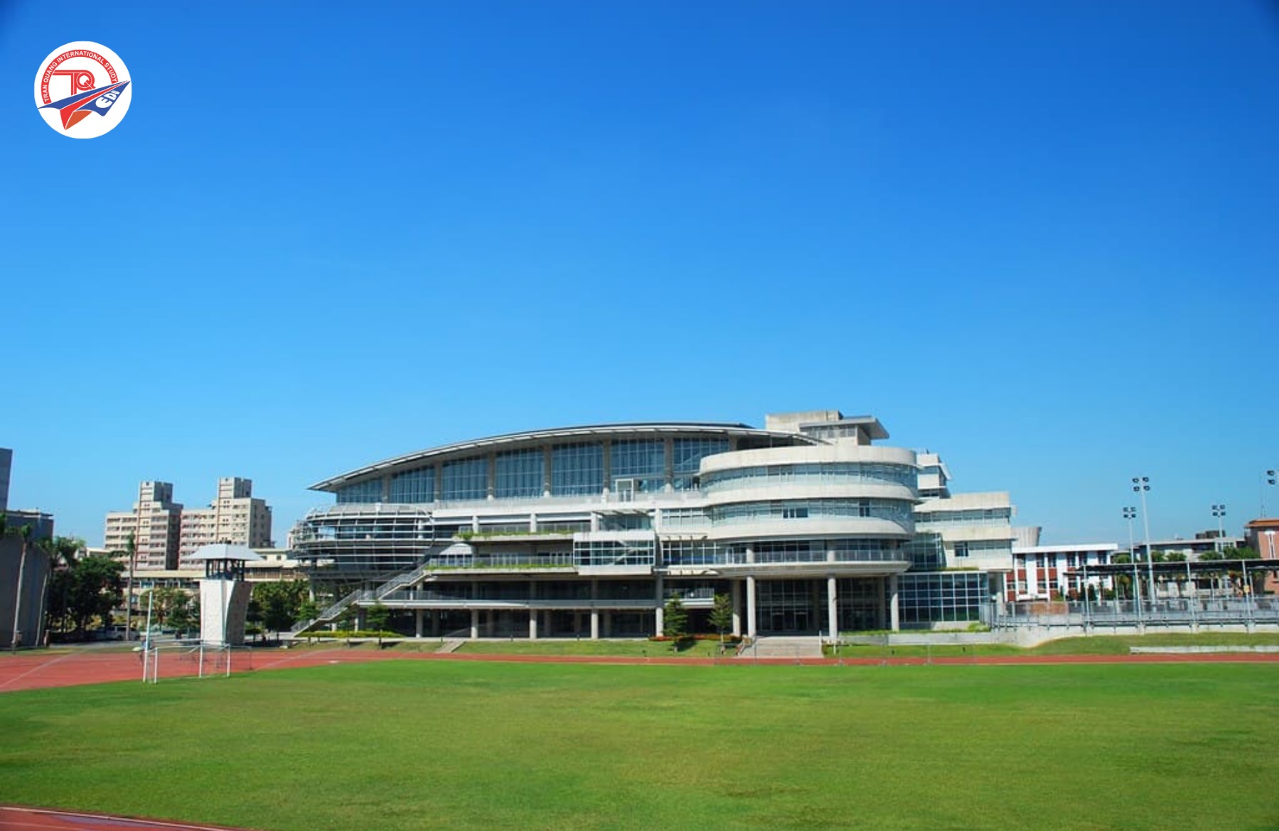 Đại học Phùng Giáp