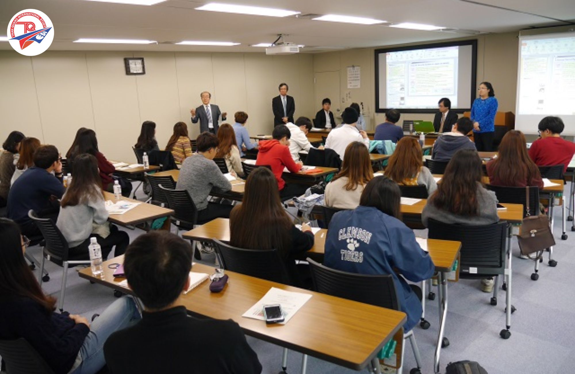 Lớp học tại Đại học Quốc gia Chungnam