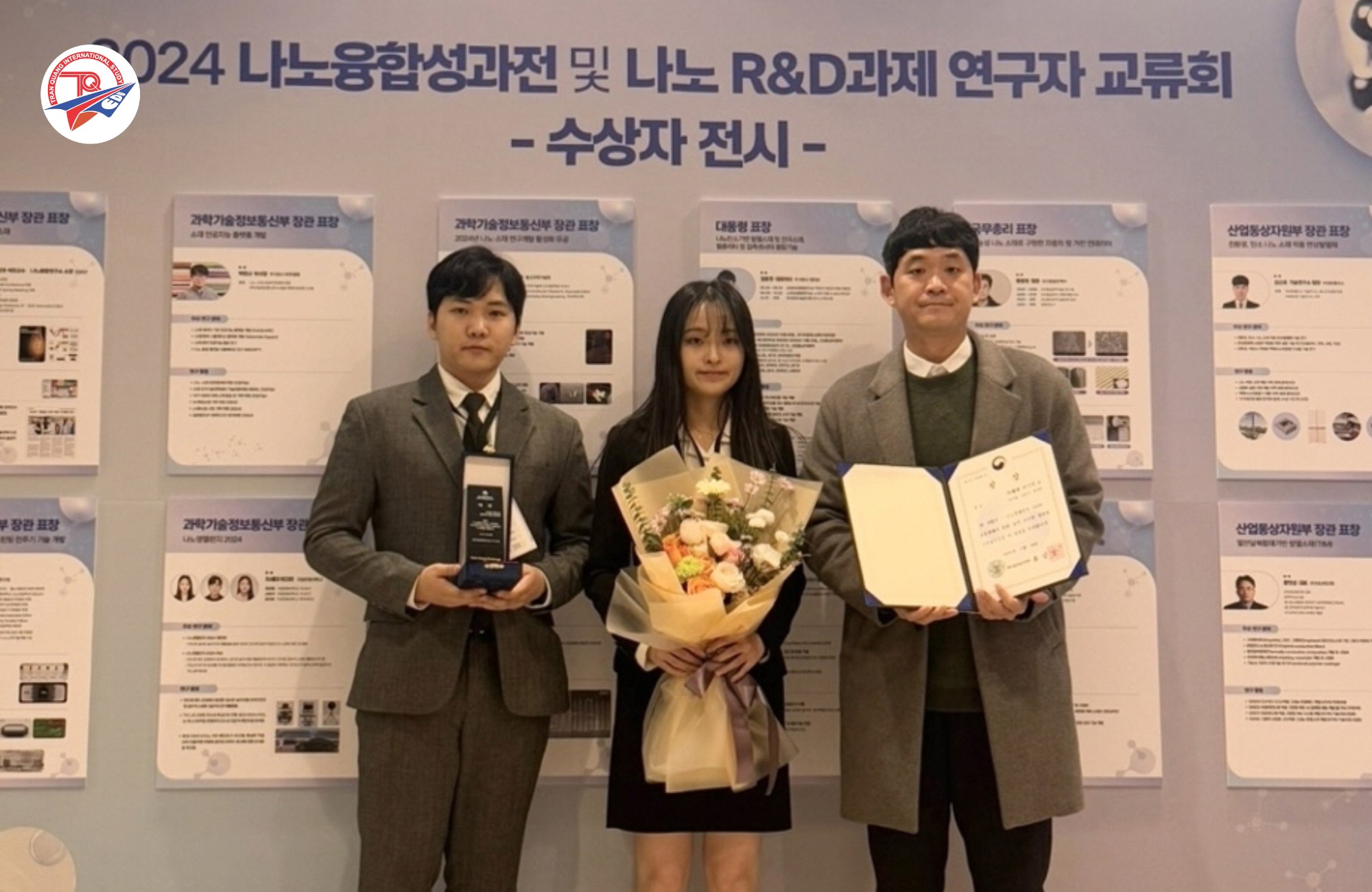 Sinh viên cao học đạt giải tại Nghiên cứu và dự án phát triển Nano