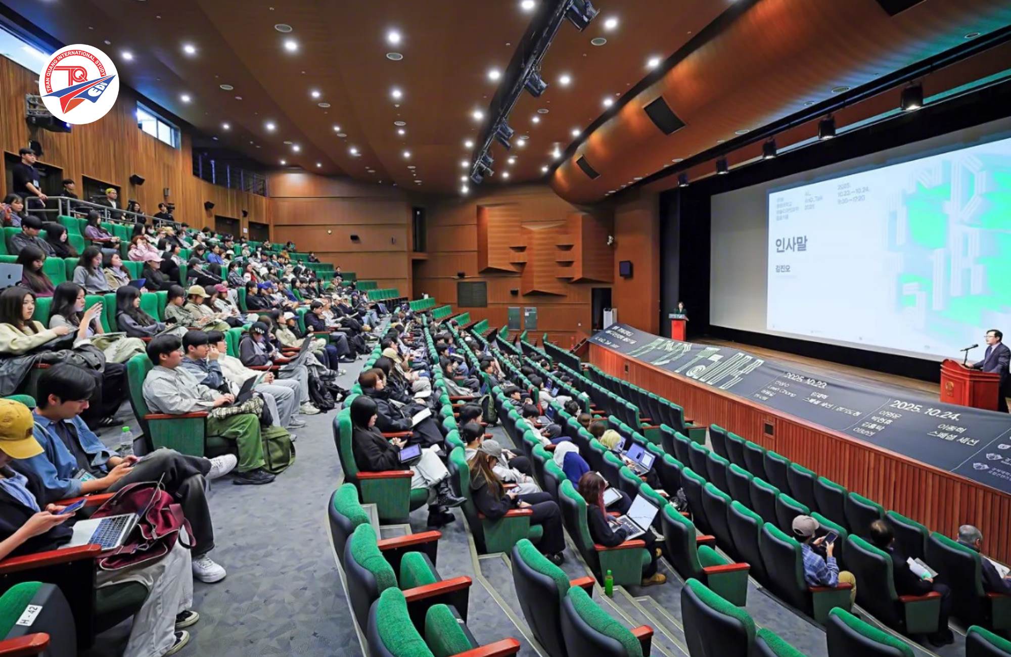 Chương trình hệ Đại học Kyung Hee University