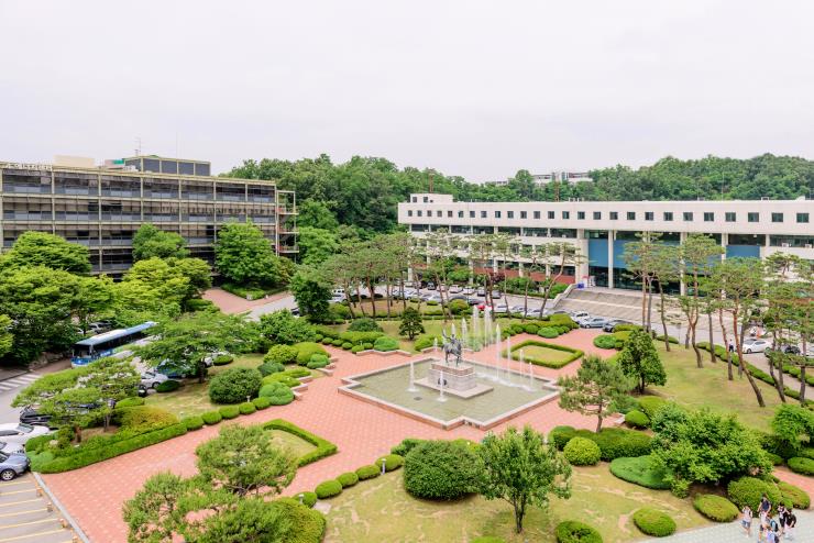 đại học ajou hàn quốc