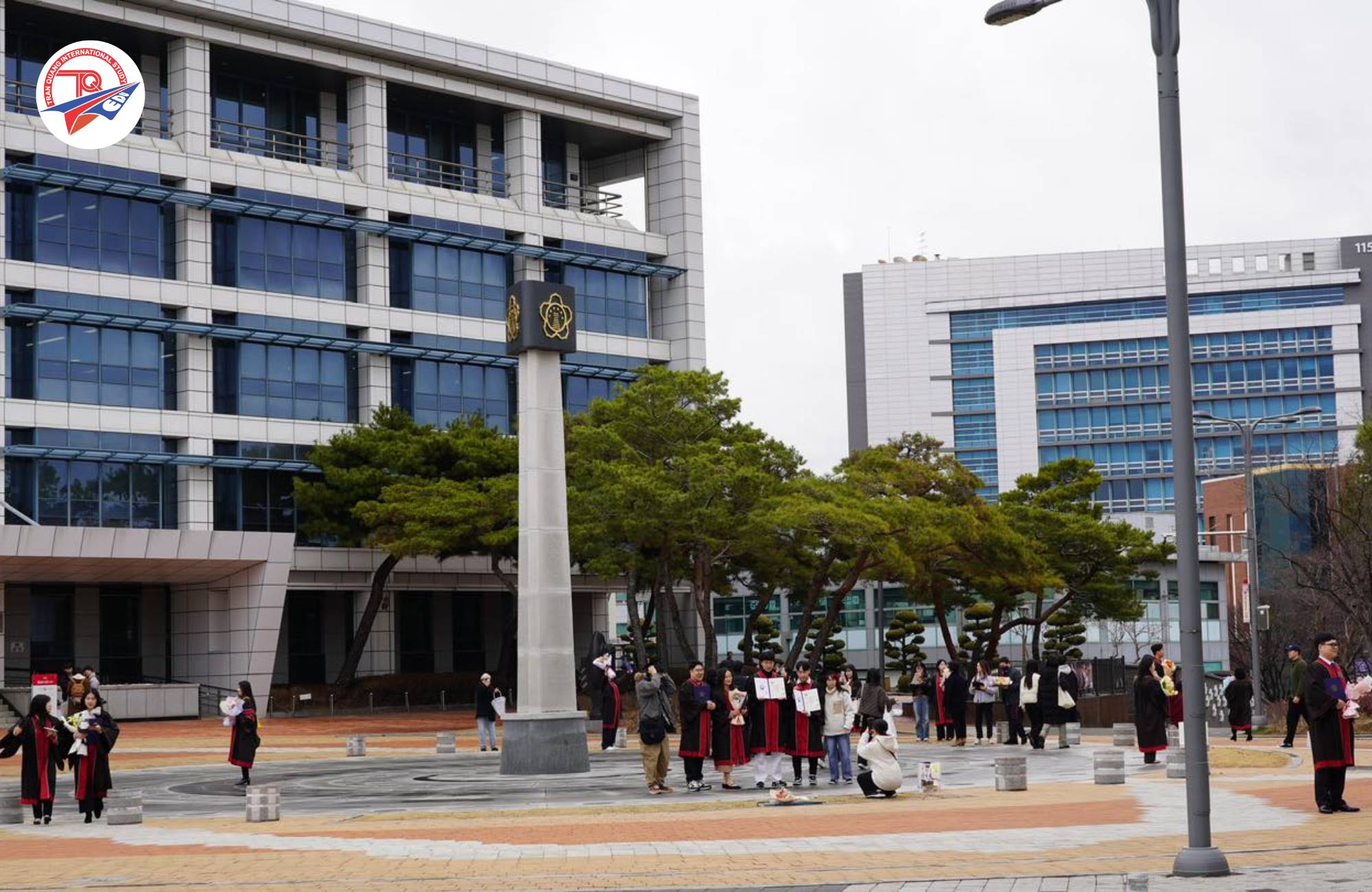 Lễ tốt nghiệp tại Kyungpook National University