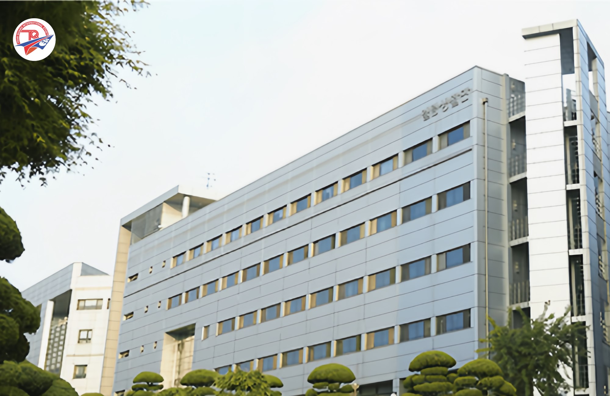 Tòa nhà KTX trường Đại học Namseoul